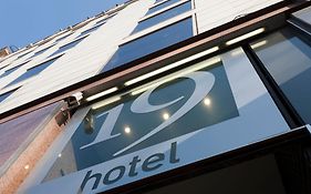 Olivia Plaza Hotel